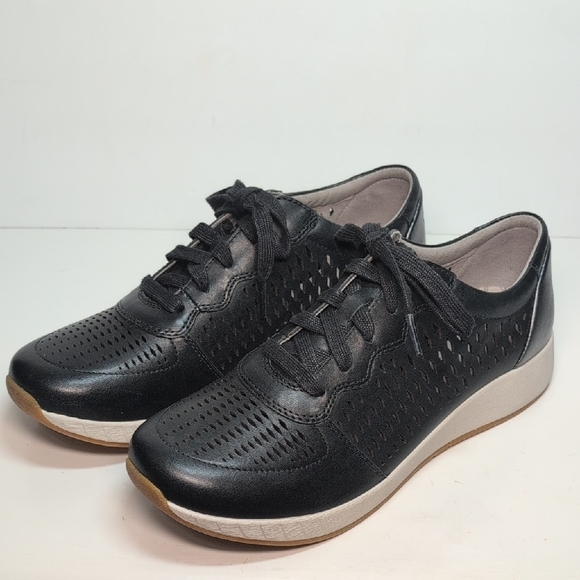 Dansko Shoes - NWOT Dansko Charlie perforated leather sneaker shoes women's size 10.5. EU 41